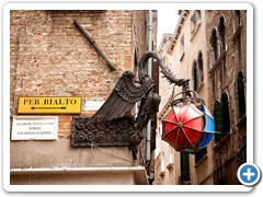 Venice-dragon-lamp